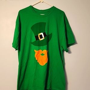 St Patrick Day XL tshirt